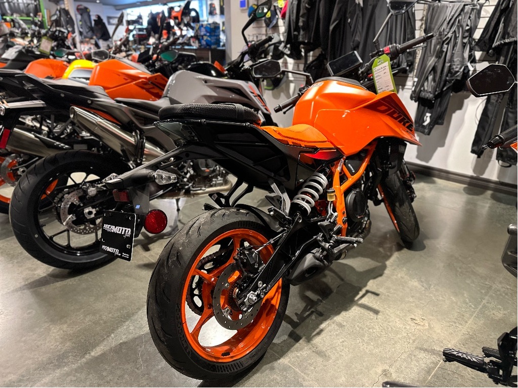 KTM 390 Duke 2024 à vendre