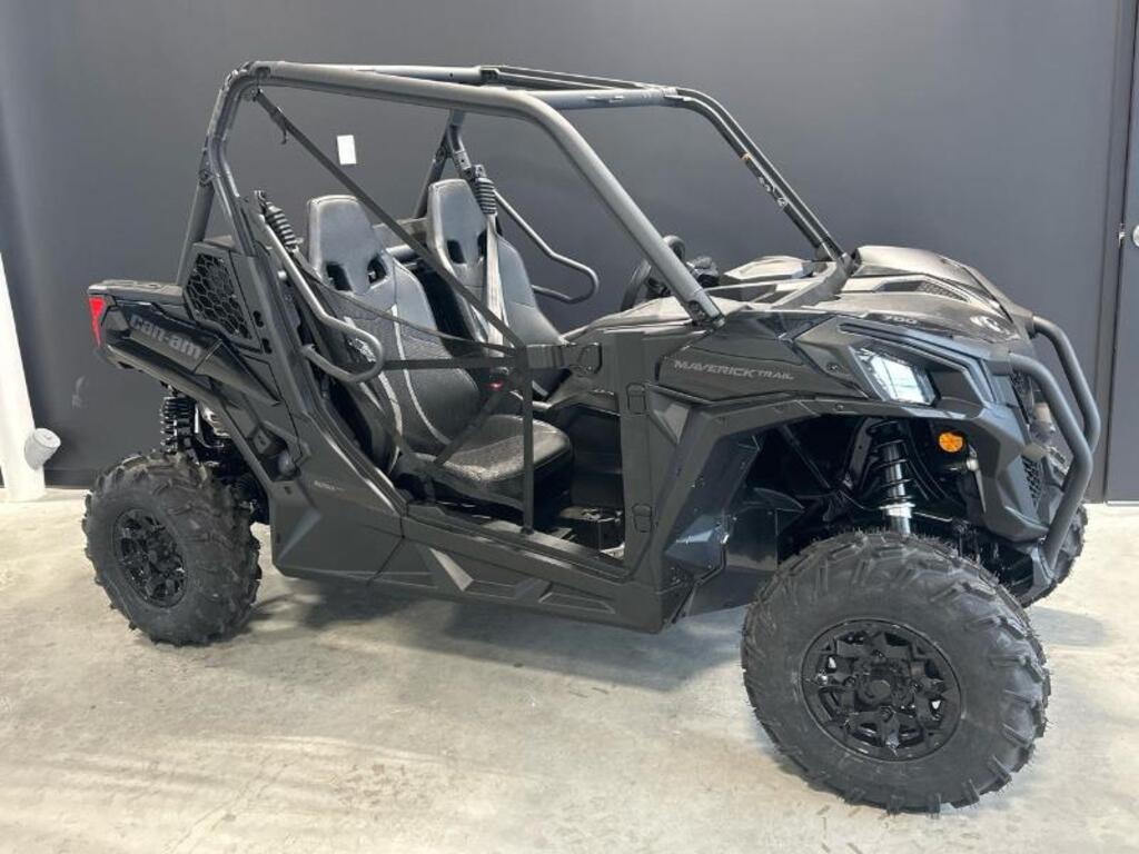 Can-Am Maverick Trail DPS 700 2025