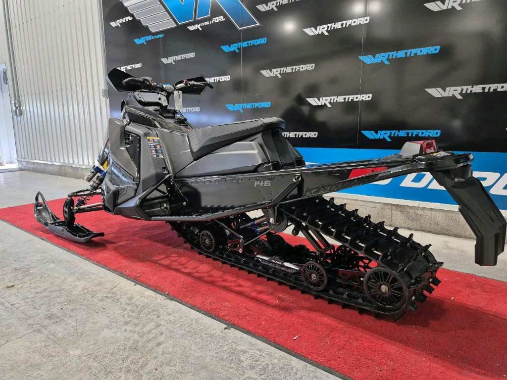 Polaris 850 SwitchBack Assault 146 2025 à vendre