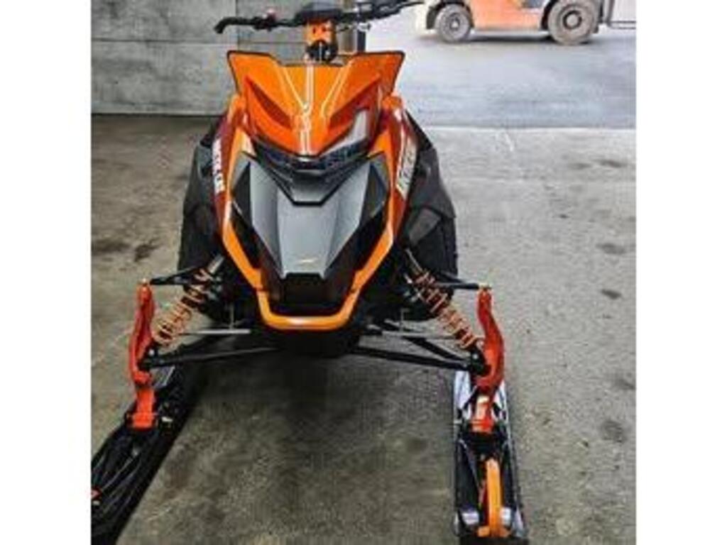 Arctic Cat RIOT 858 ES ATAC 146 x 1.75 2025 à vendre