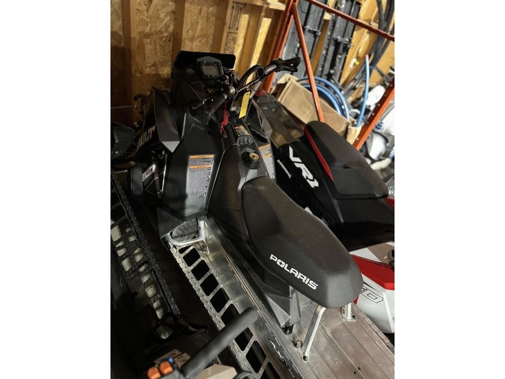 Polaris 800 Assault RMK 155 2018 à vendre