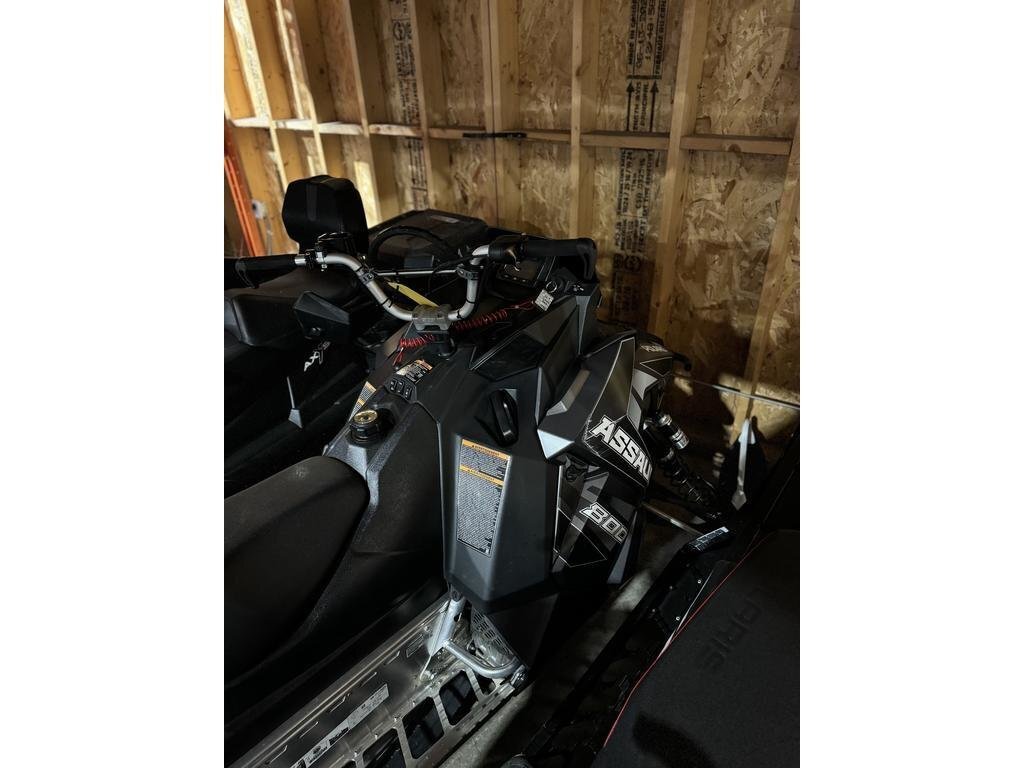 Polaris 800 Assault RMK 155 2018 à vendre