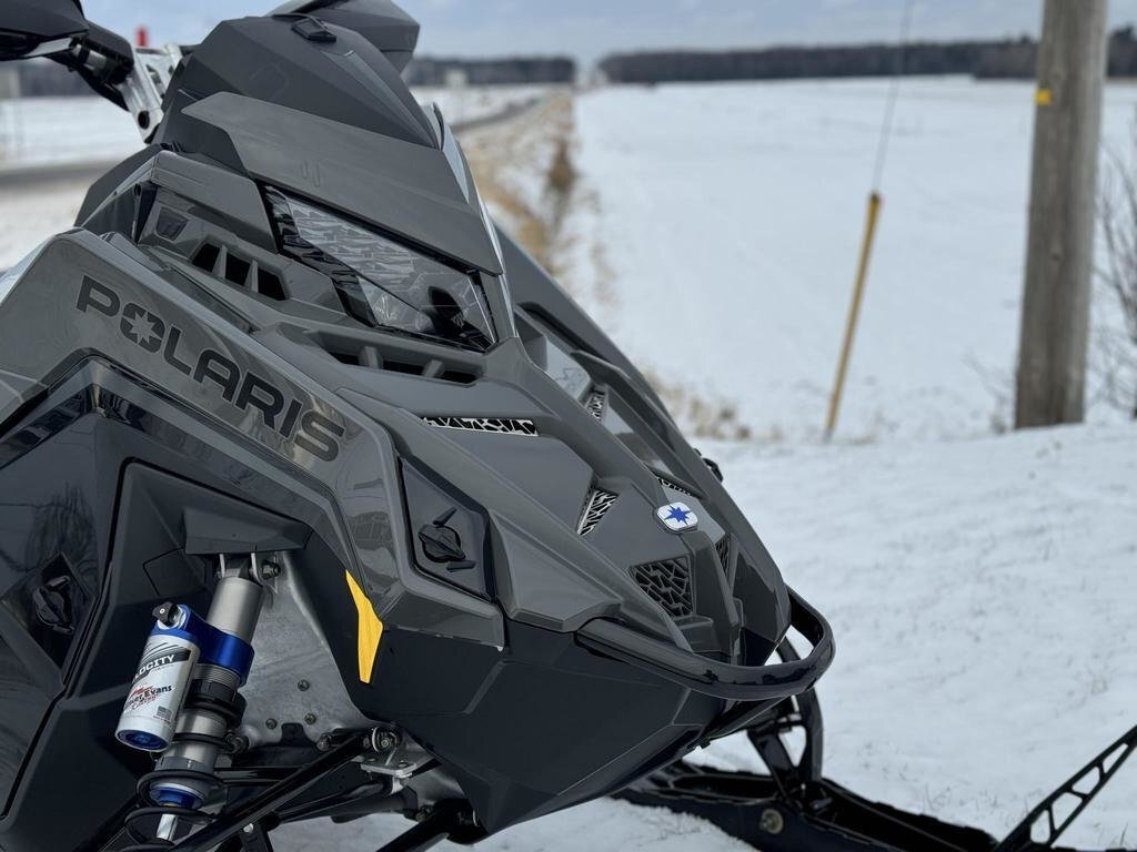 Polaris 850 SWITCHBACK ASSAULT 146 2025 à vendre