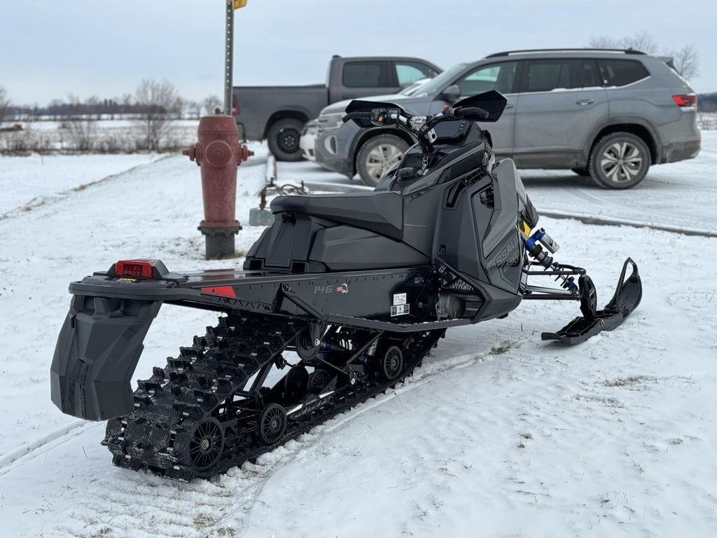Polaris 850 SWITCHBACK ASSAULT 146 2025 à vendre