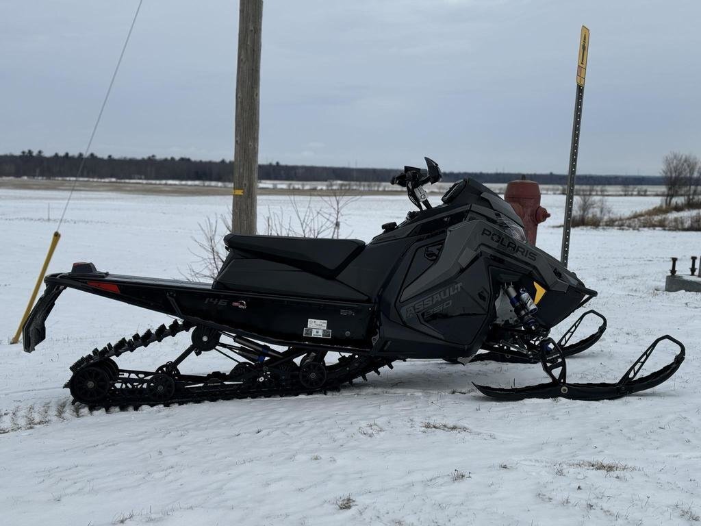 Polaris 850 SWITCHBACK ASSAULT 146 2025 à vendre