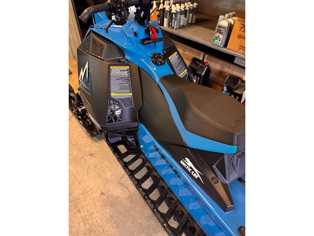 Arctic Cat M 8000 Mountain Cat Alpha One 154 2025 à vendre