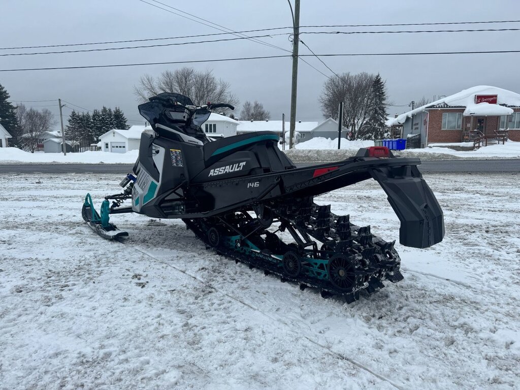 Polaris 850 SWITCHBACK ASSAULT 146 2025 à vendre