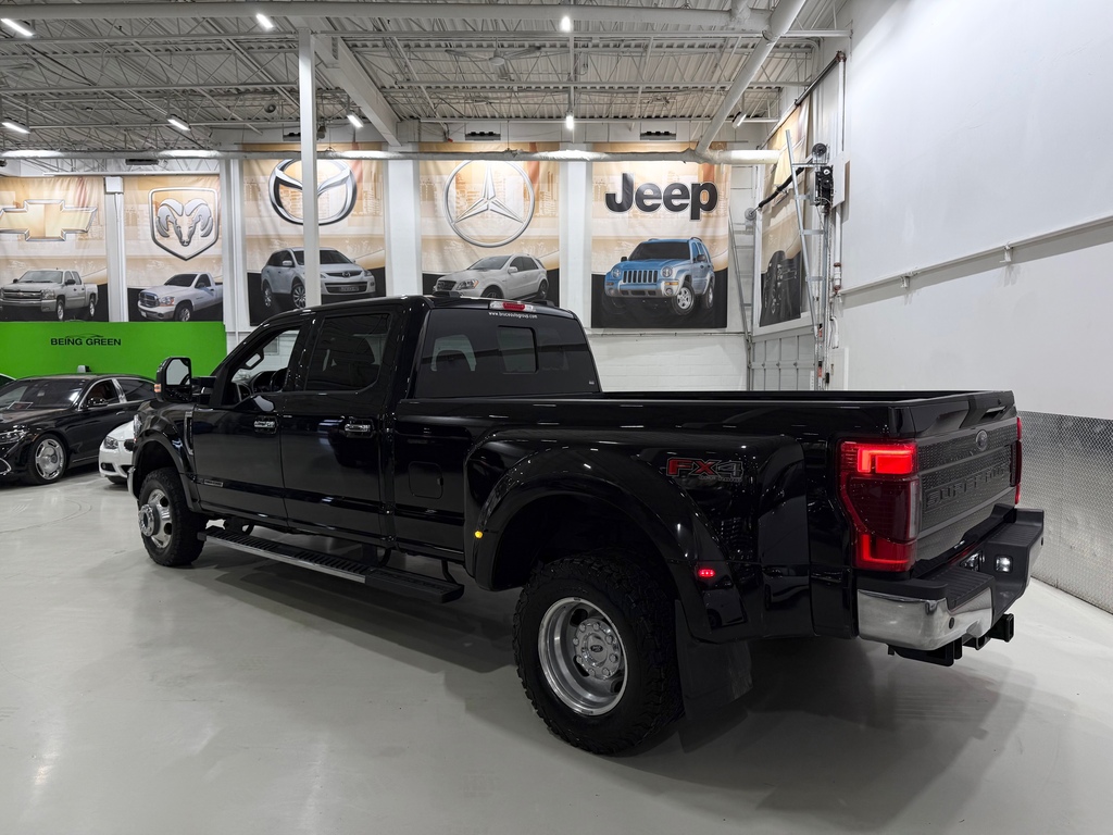 Ford F-350 LARIAT DRW CUIR TOIT NAV 4X4 2021 à vendre