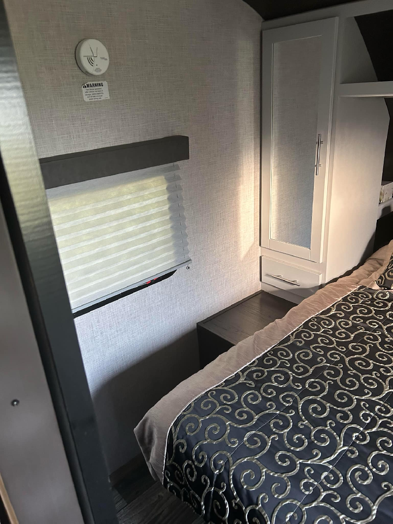 ROULOTTE KEYSTONE BULLET PREMIER 26UDP 2020 26 PIEDS QUALITÉ SUPÉRIEURE * VENTE DE PARTICULIER * à vendre