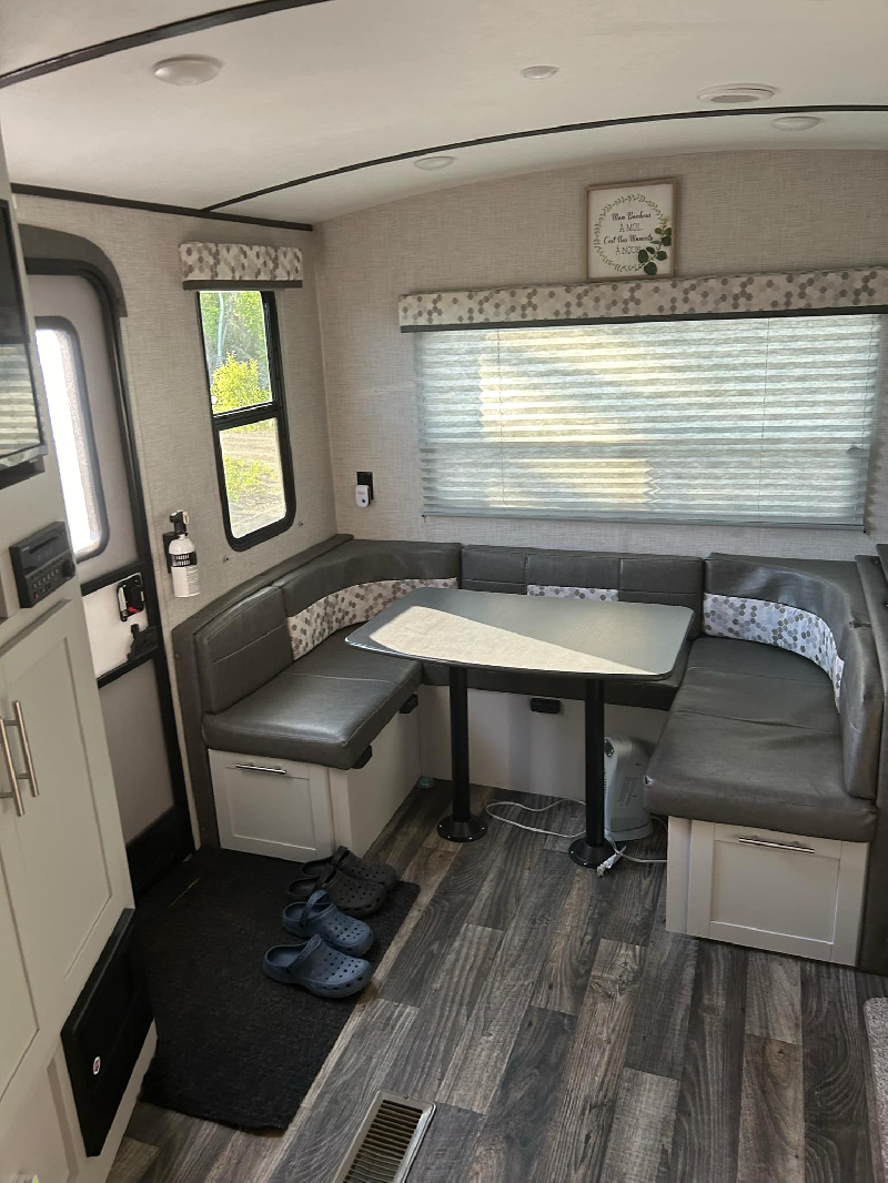 ROULOTTE KEYSTONE BULLET PREMIER 26UDP 2020 26 PIEDS QUALITÉ SUPÉRIEURE * VENTE DE PARTICULIER * à vendre