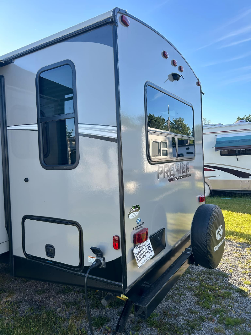 ROULOTTE KEYSTONE BULLET PREMIER 26UDP 2020 26 PIEDS QUALITÉ SUPÉRIEURE * VENTE DE PARTICULIER * à vendre