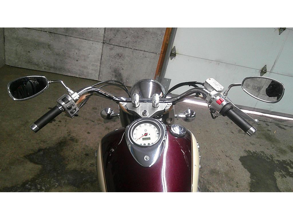 Yamaha V-Star 1100 2000 à vendre