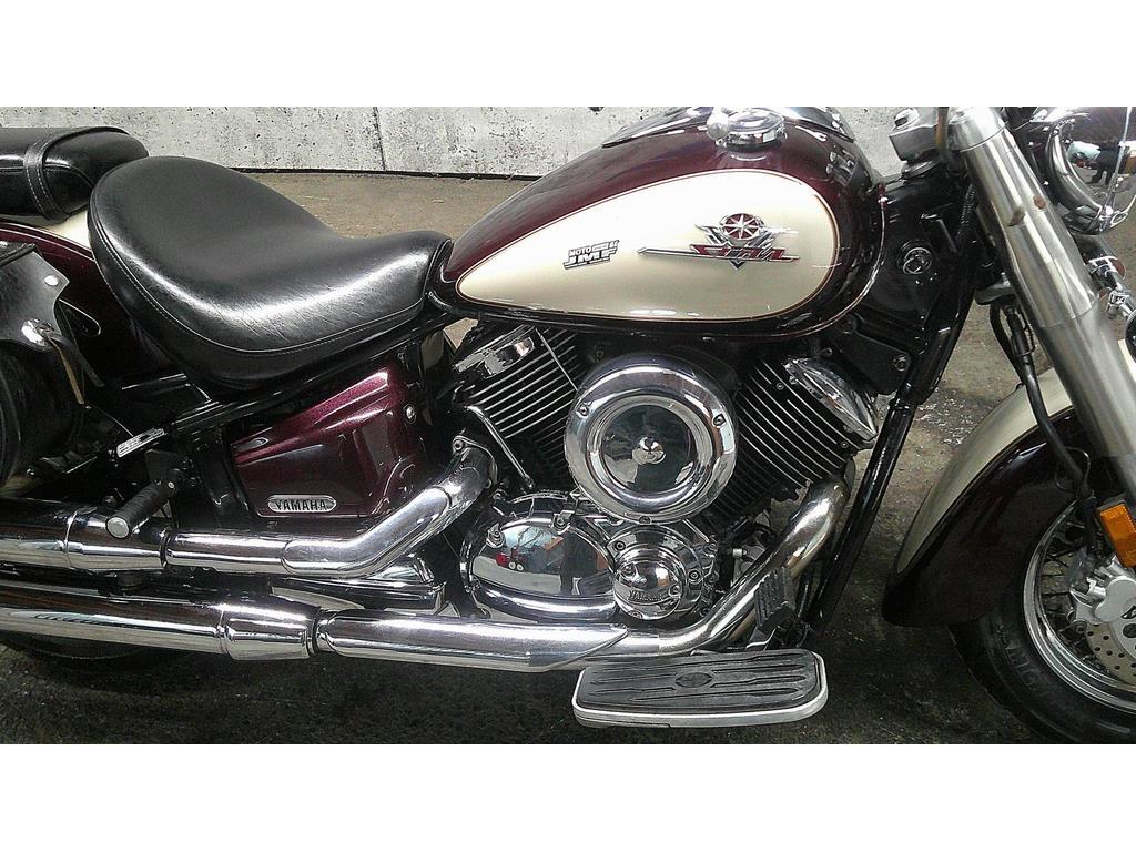 Yamaha V-Star 1100 2000 à vendre