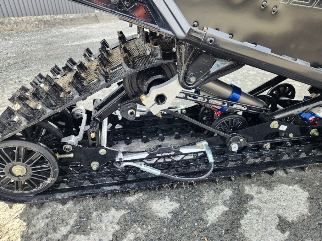 Polaris 9R INDY XCR 136 2025 à vendre