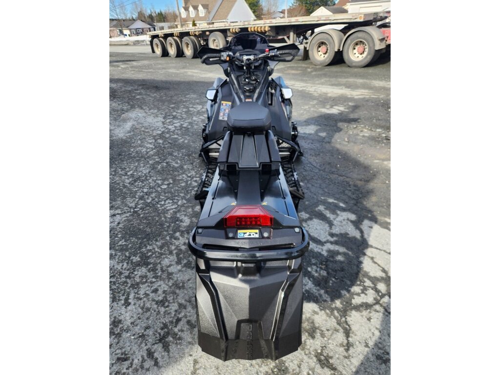 Polaris 9R INDY XCR 136 2025 à vendre