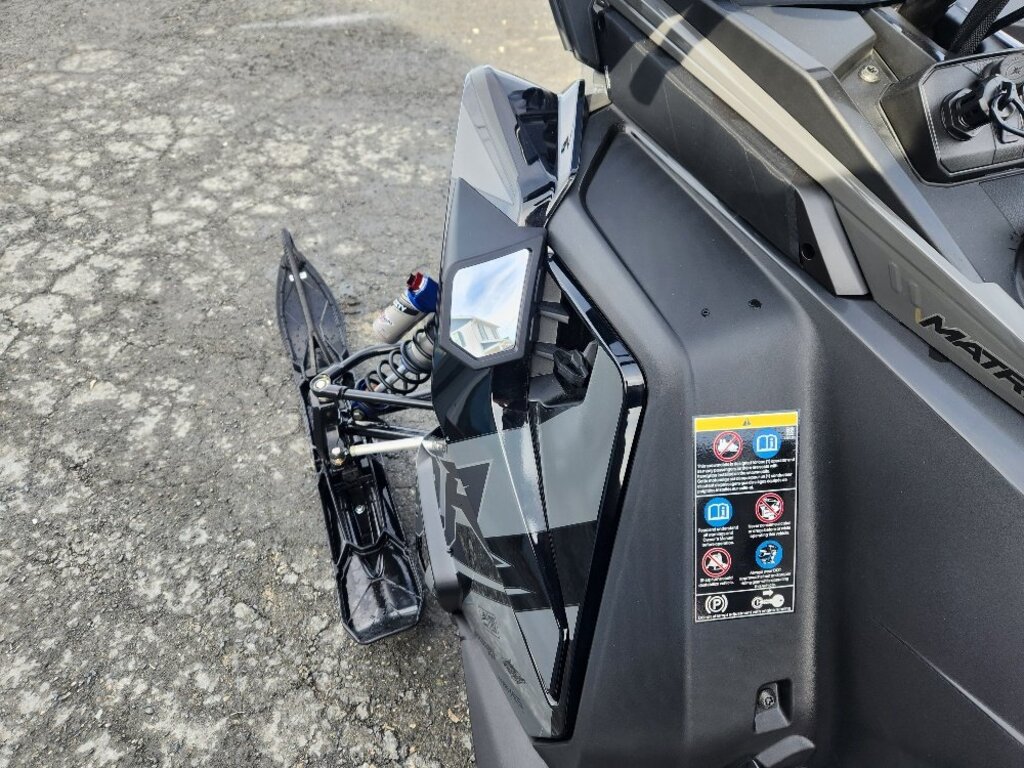 Polaris 9R INDY XCR 136 2025 à vendre