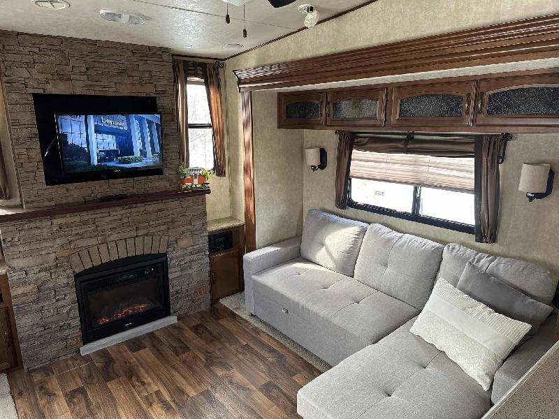 FIFTH WHEEL FOREST RIVER WILDWOOD HERITAGE GLEN LITE 2014 36 PIEDS ,3 SLIDE OUT * VENTE DE PARTICULIER * 418-932-6595 à vendre