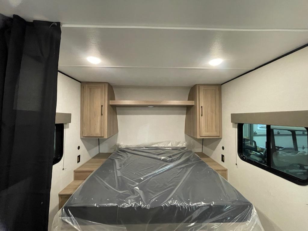 Coleman 23B 2025 à vendre