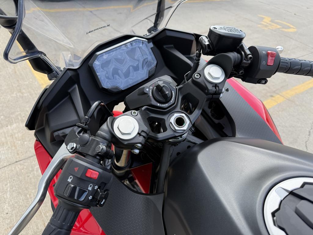 Kawasaki Ninja 500 SE 2025 à vendre