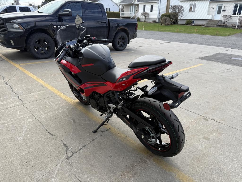 Kawasaki Ninja 500 SE 2025 à vendre