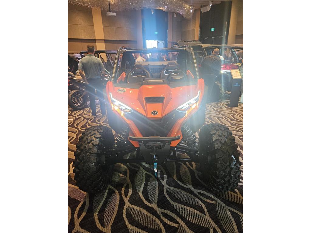 CFMOTO ZFORCE Z10 EPS TURBO 2025 à vendre