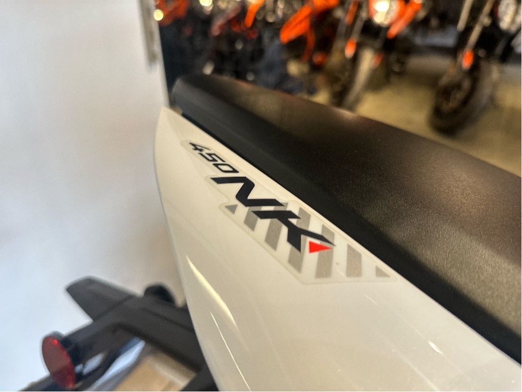 CFMOTO 450NK 2024 à vendre