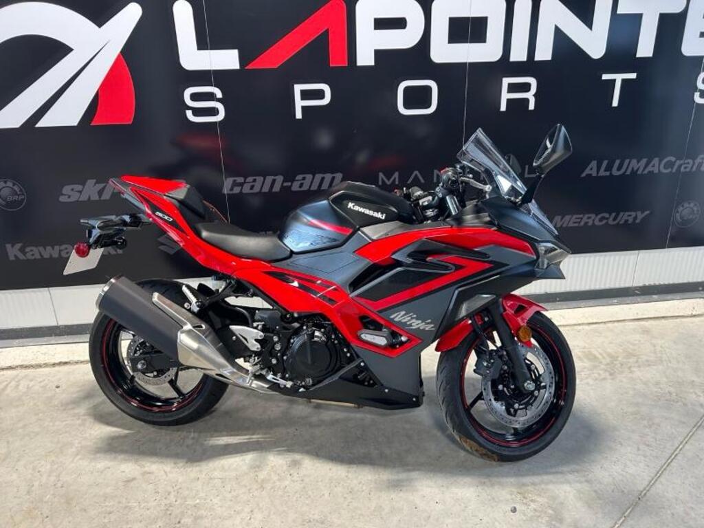 Kawasaki Ninja 500 SE 2025