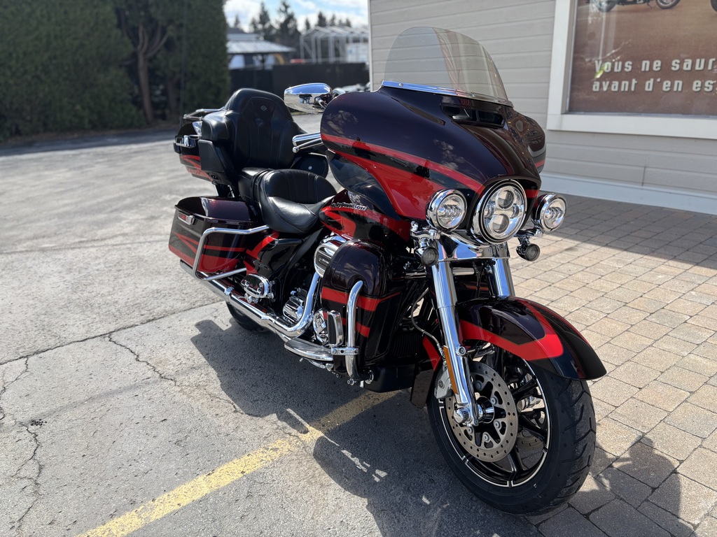 Harley-Davidson FLHTKSE CVO Ultra Limited 2017 à vendre