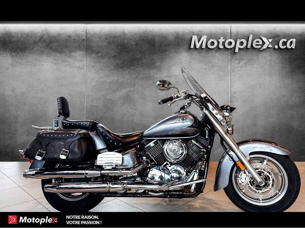 Yamaha V-star 1100 XVS1100 2004