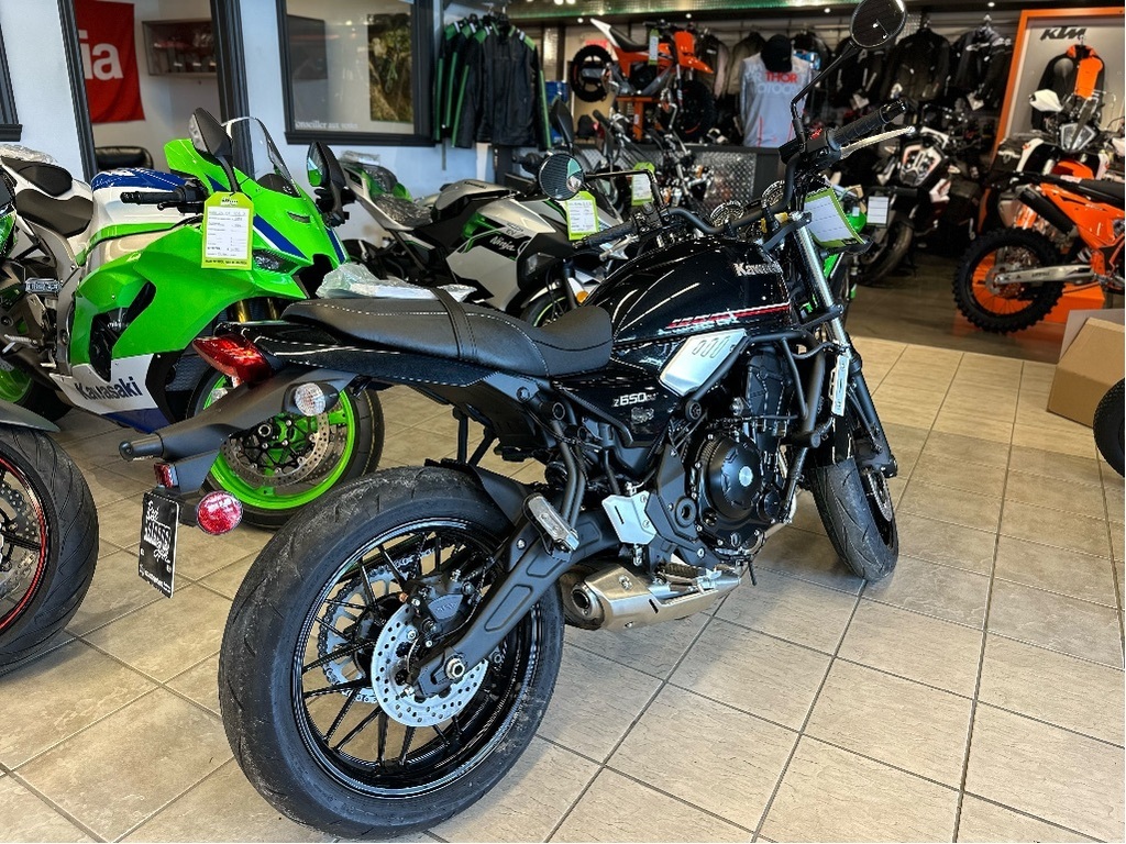 Kawasaki Z650RS 2023 à vendre