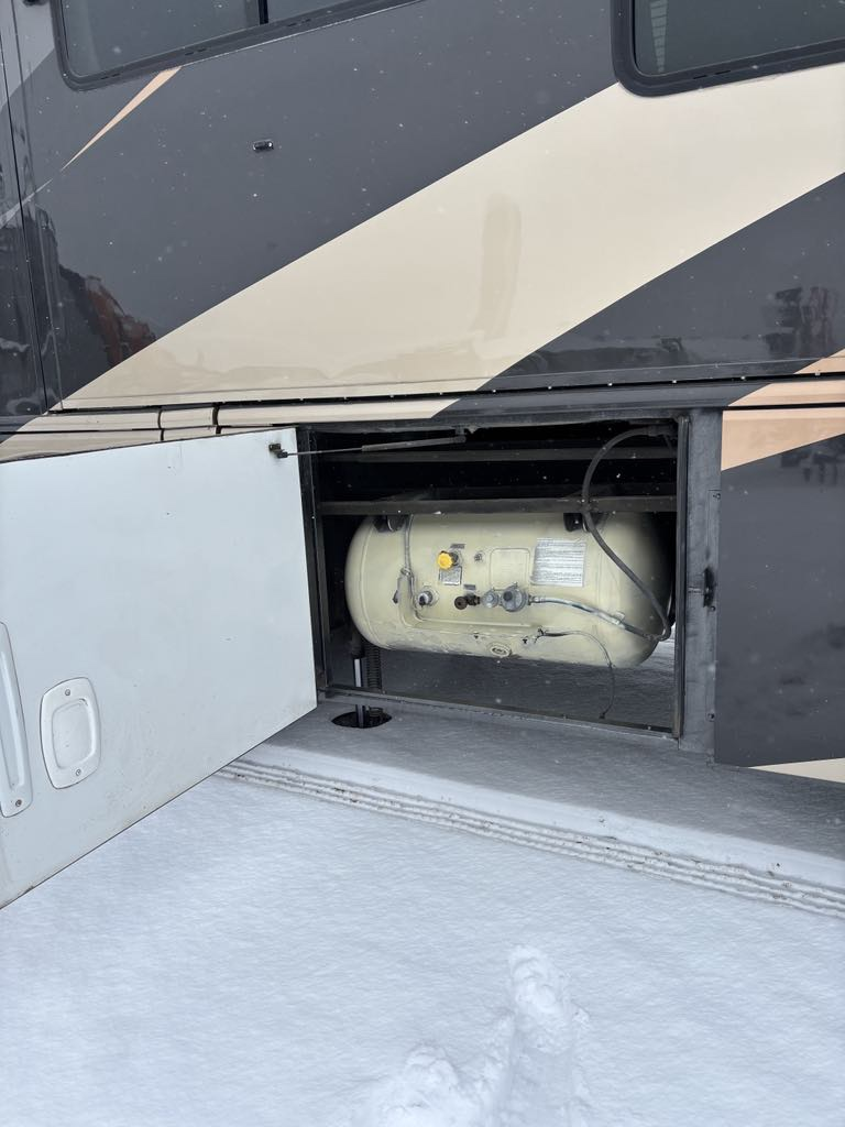 Motorisé 40? National Tradewinds à vendre