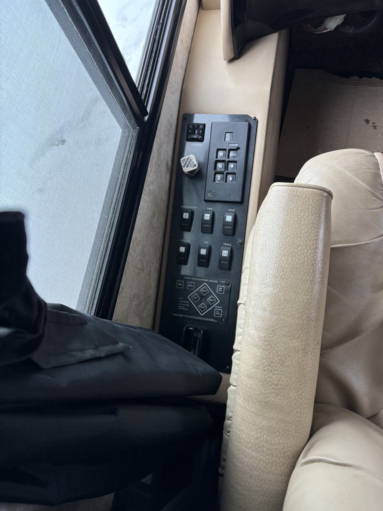 Motorisé 40? National Tradewinds à vendre