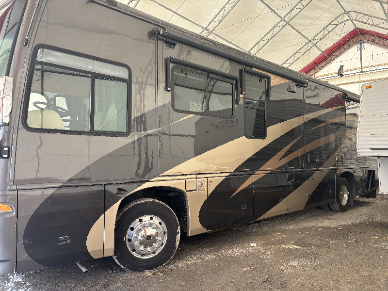 Motorisé 40? National Tradewinds à vendre