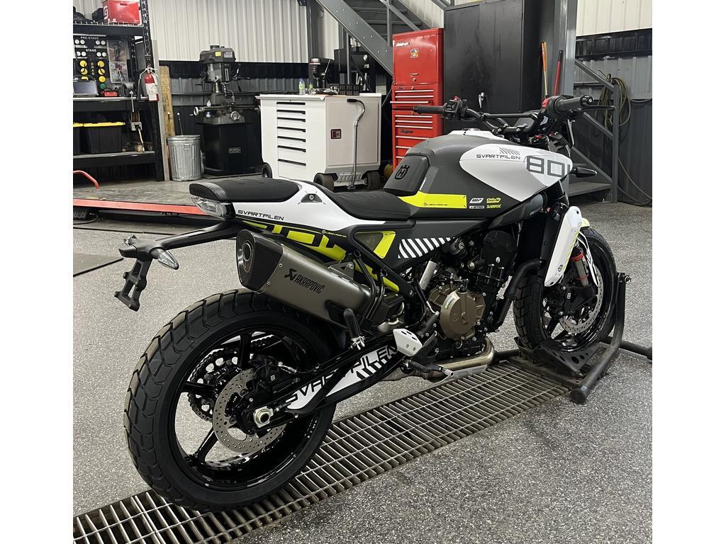 Husqvarna SVARTPILEN 801 2025 à vendre