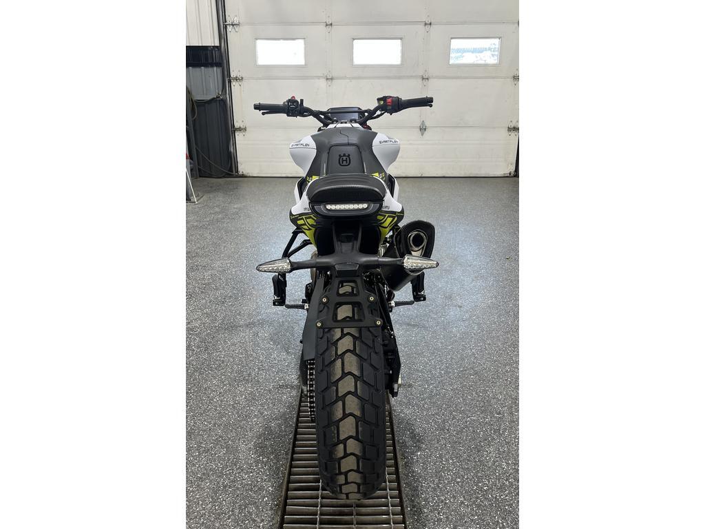 Husqvarna SVARTPILEN 801 2025 à vendre