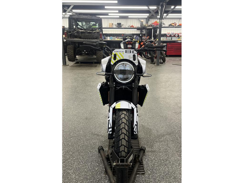 Husqvarna SVARTPILEN 801 2025 à vendre