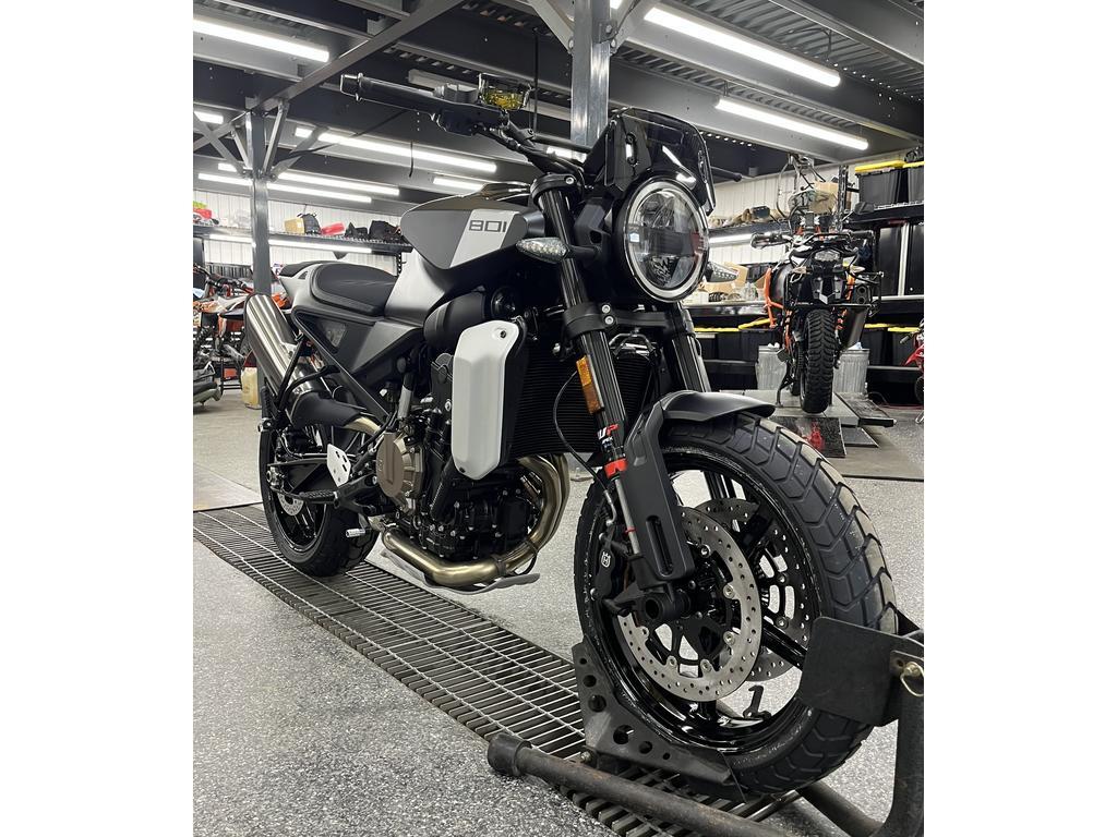 Husqvarna SVARTPILEN 801 2025 à vendre