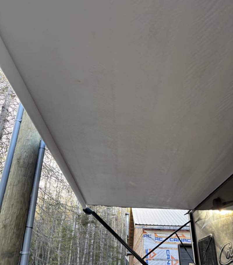 FIFTH WHEEL KEYSTONE COUGAR 27RKS 30 PIEDS 2 EXTENTIONS 7000 LBS * VENTE DE PARTICULIER * 418-932-6595 à vendre