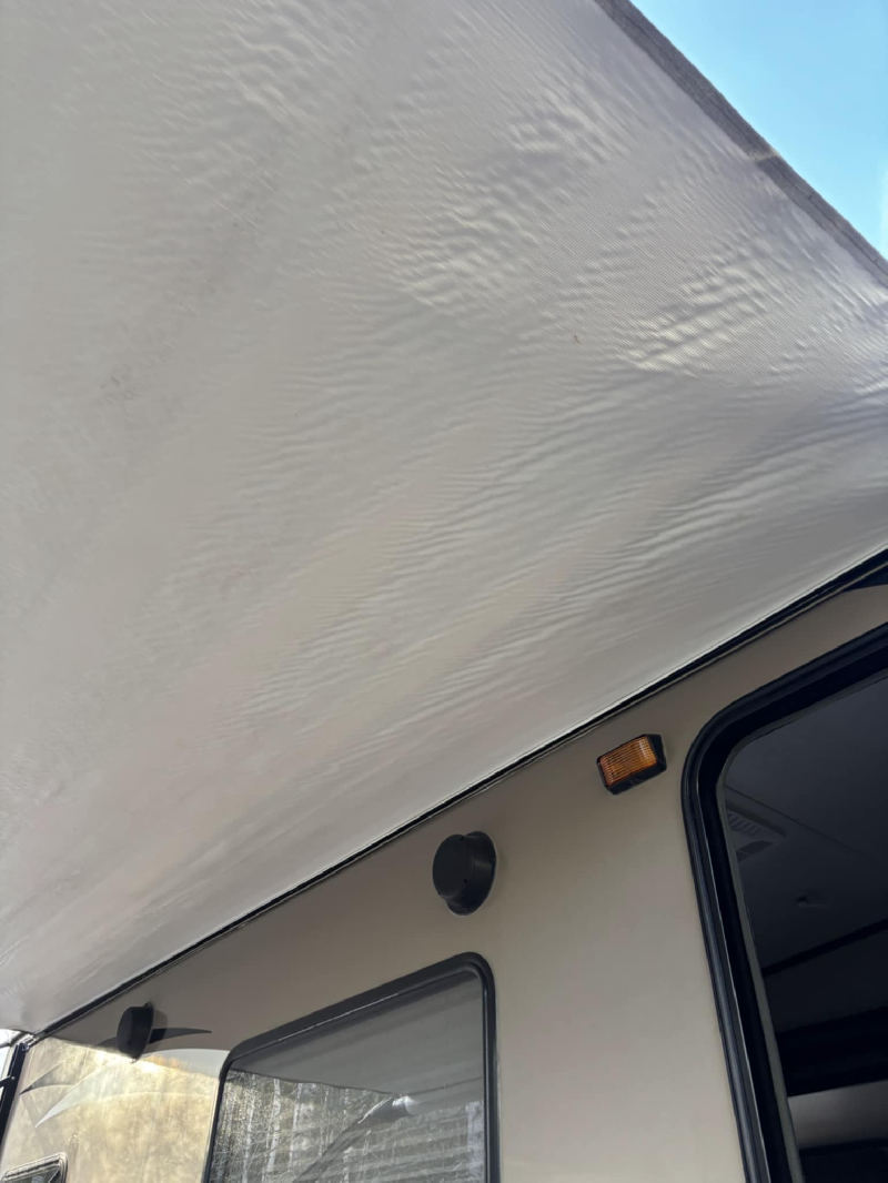 FIFTH WHEEL KEYSTONE COUGAR 27RKS 30 PIEDS 2 EXTENTIONS 7000 LBS * VENTE DE PARTICULIER * 418-932-6595 à vendre