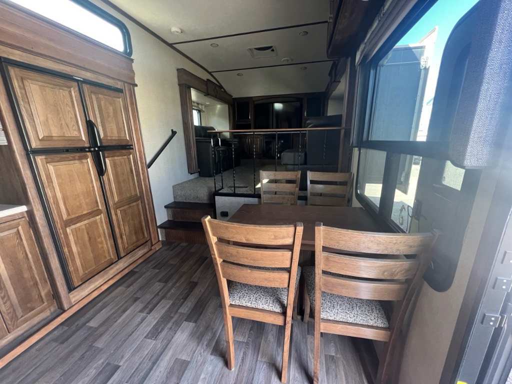 Cougar 337FLS 2018 à vendre