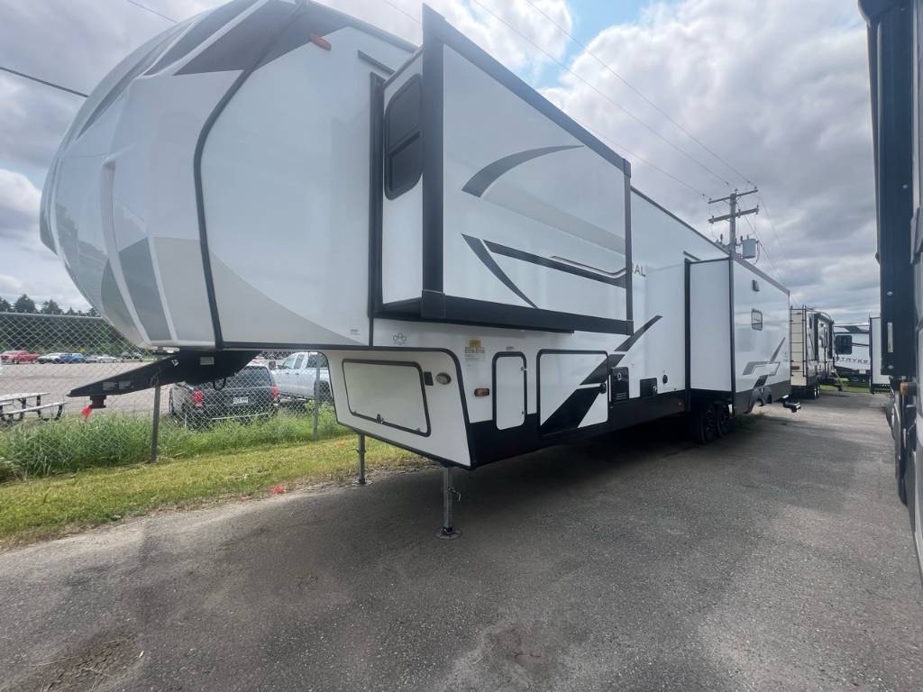 Forest River CHAPARRAL 389DEK-110 2025 à vendre