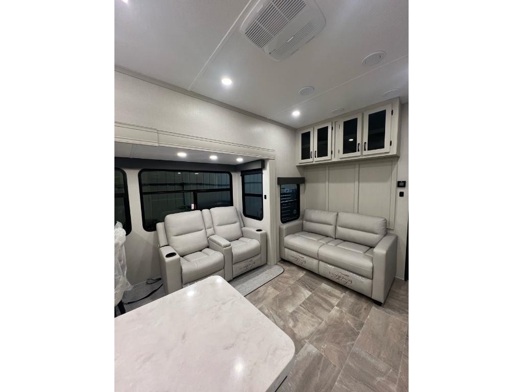 Forest River CHAPARRAL 389DEK-110 2025 à vendre