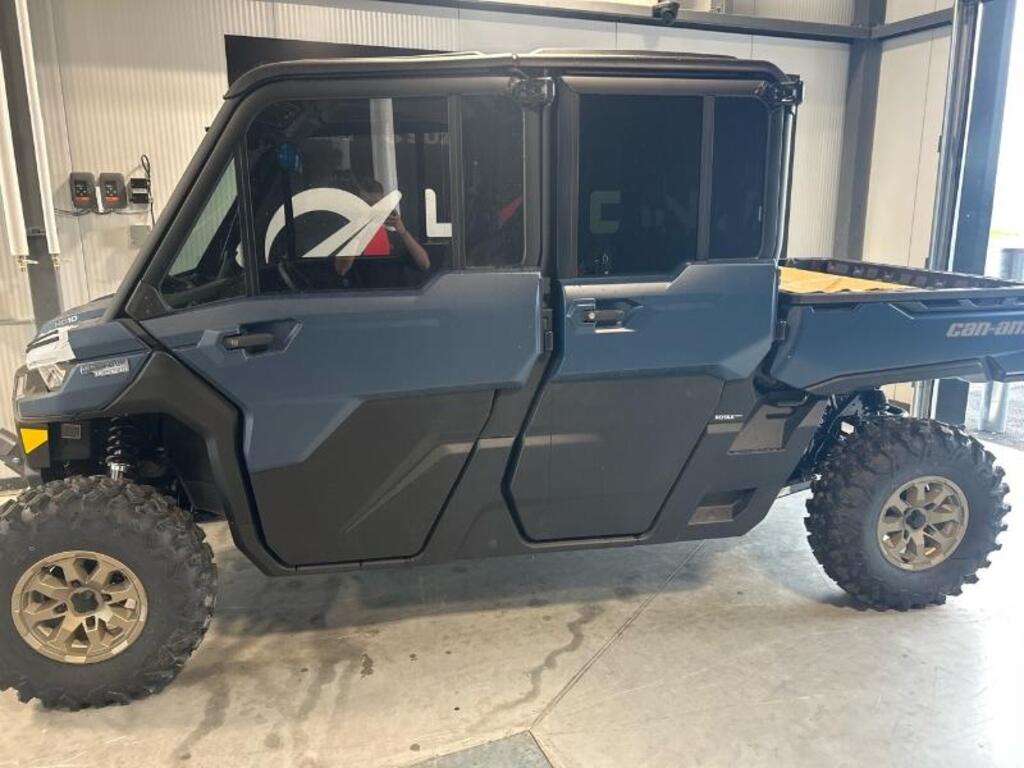 Can-Am Defender Max Limited 2025