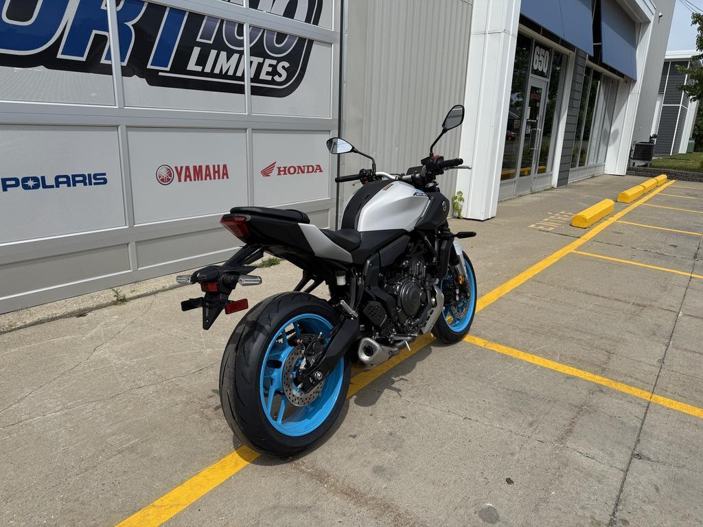 Yamaha MT-07 2025 à vendre