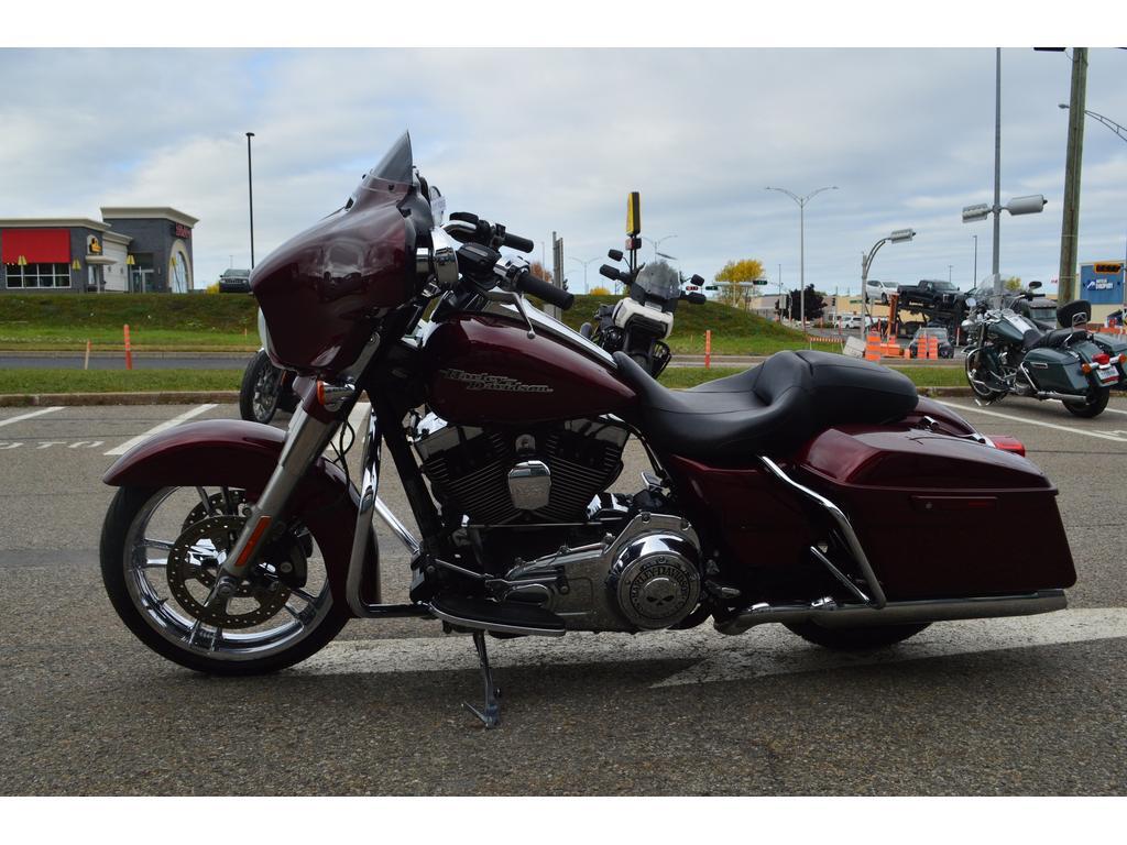 Harley-Davidson Street Glide 2014 à vendre