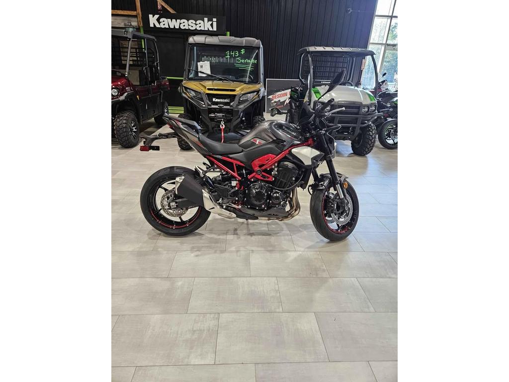 Kawasaki Z900 2025 à vendre