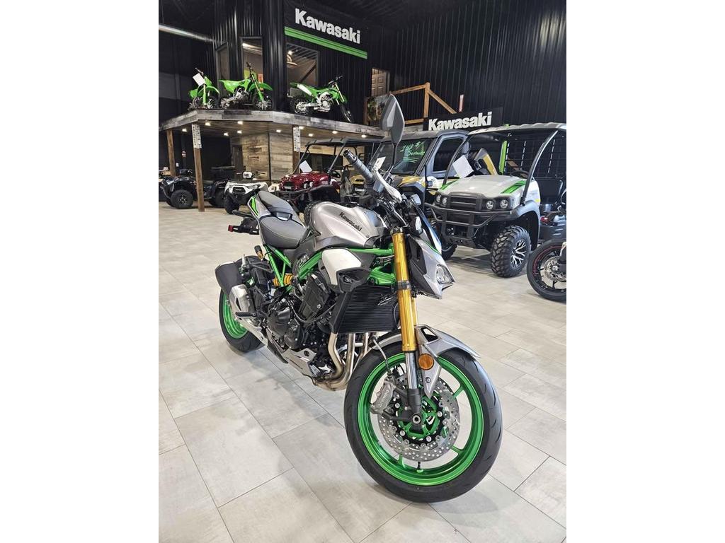 Kawasaki Z900 SE 2025 à vendre