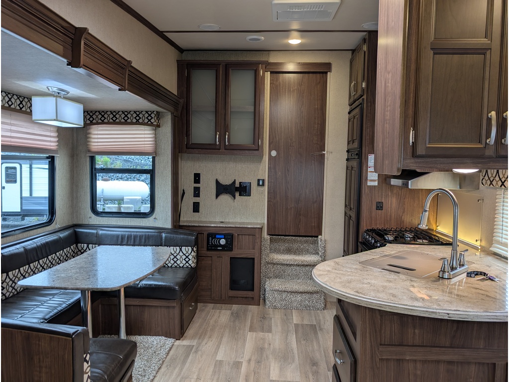 Denali 2445RL 2017 à vendre