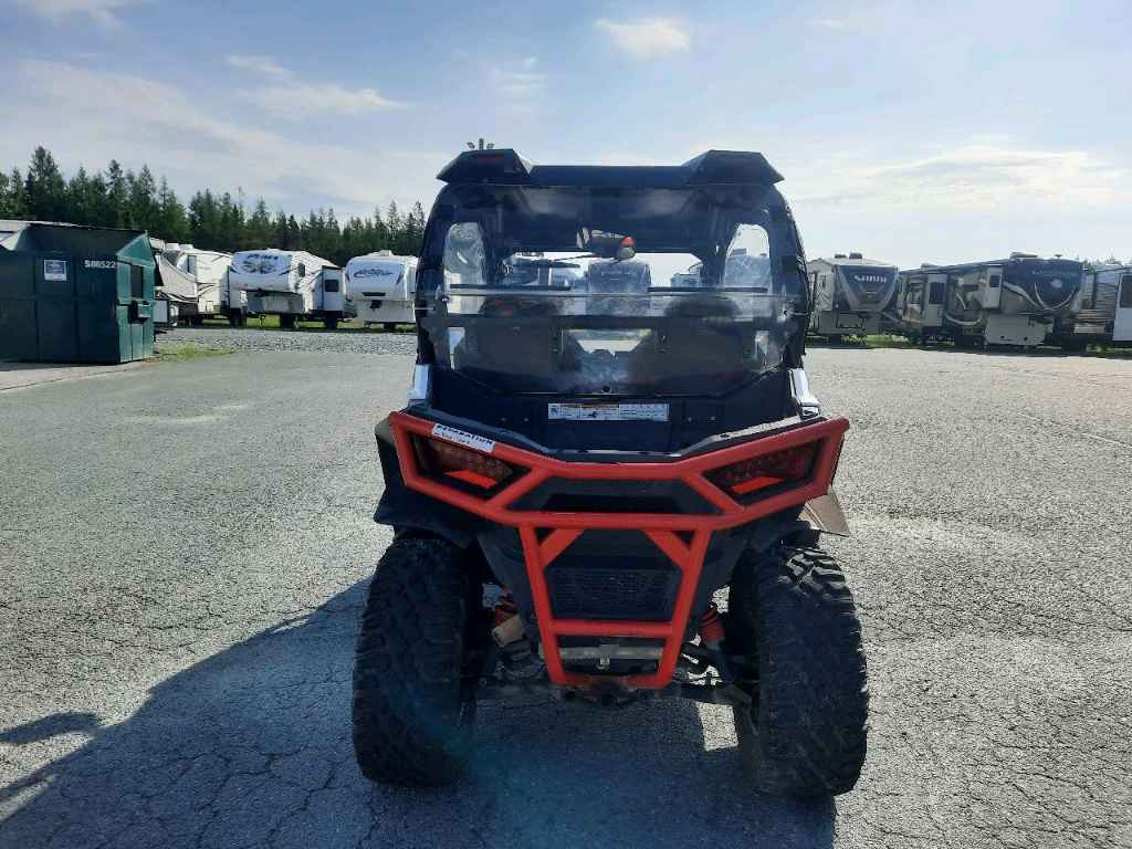 Polaris RZR S 900 EPS 2018 à vendre
