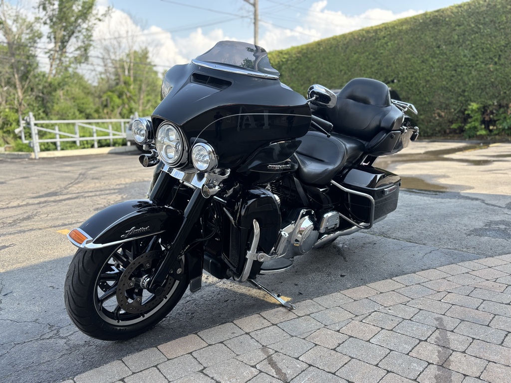 Harley-Davidson FLHTK Electra Glide Ultra Limited 2014 à vendre